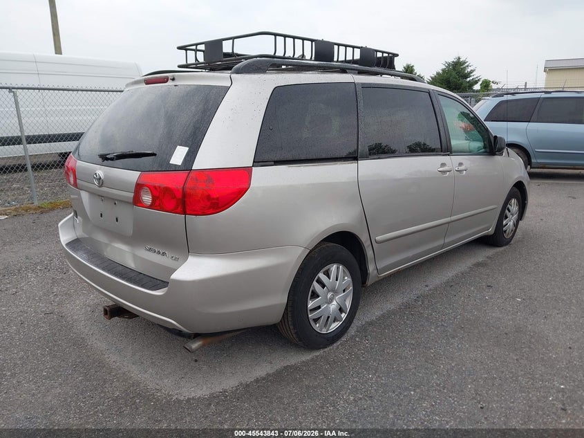 2007 Toyota Sienna VIN 5TDZK23CX7S093863 IAAI salvage auction — NORMAL WEAR, Clear (New York), sold $775 on 2026-07-21 (photo 4)