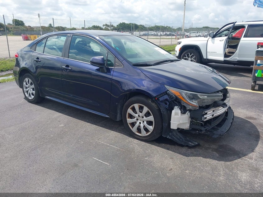 2022 Toyota Corolla VIN 5YFEPMAE7NP284064 IAAI salvage auction — SIDE, Rebuildable (Florida), sold $5,900 on 2026-07-30 (photo 1)