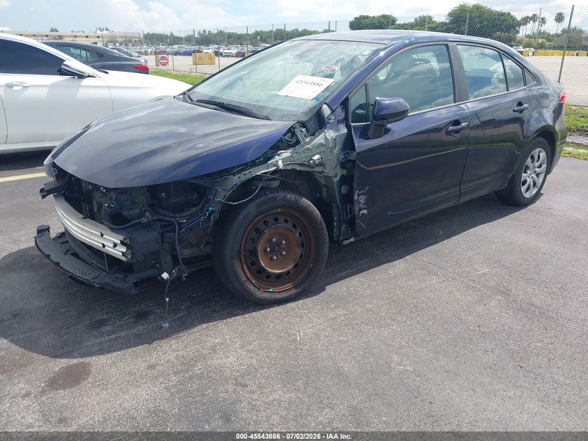 2022 Toyota Corolla VIN 5YFEPMAE7NP284064 IAAI salvage auction — SIDE, Rebuildable (Florida), sold $5,900 on 2026-07-30 (photo 6)