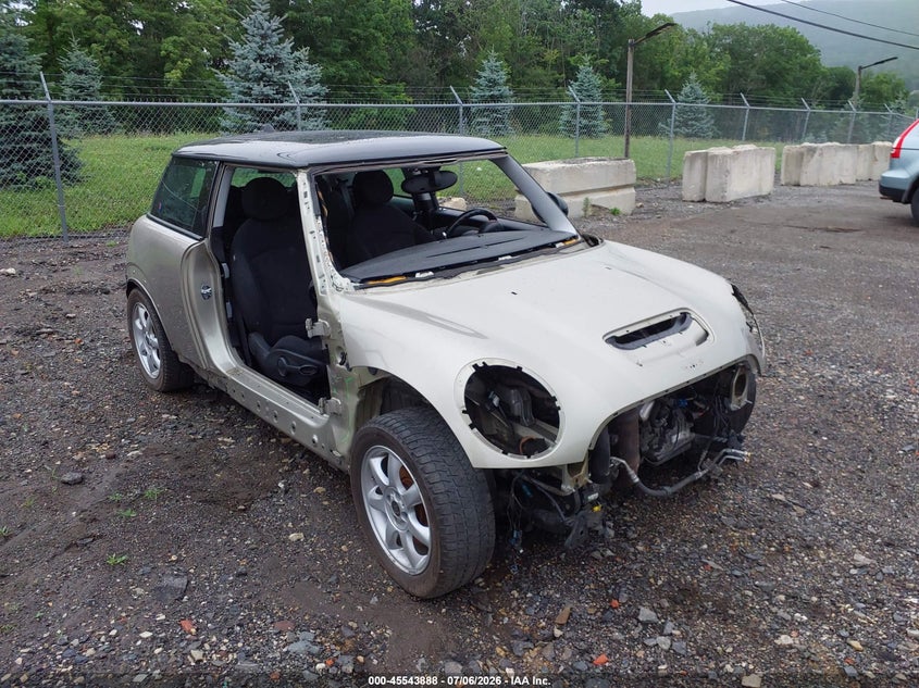 2009 Mini Cooper VIN WMWMF73569TW82195 IAAI salvage auction — NORMAL WEAR, Salvage (Pennsylvania), sold $25 on 2026-07-16 (photo 6)
