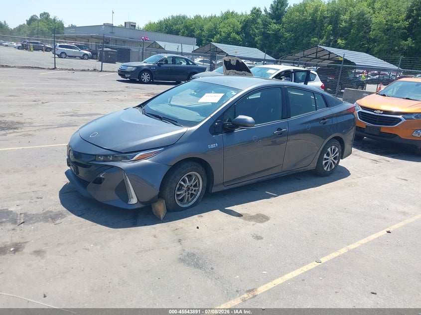2020 Toyota Prius VIN JTDKARFP7L3155999 IAAI salvage auction — RIGHT FRONT, Salvage (Connecticut), sold $5,700 on 2026-07-23 (photo 2)