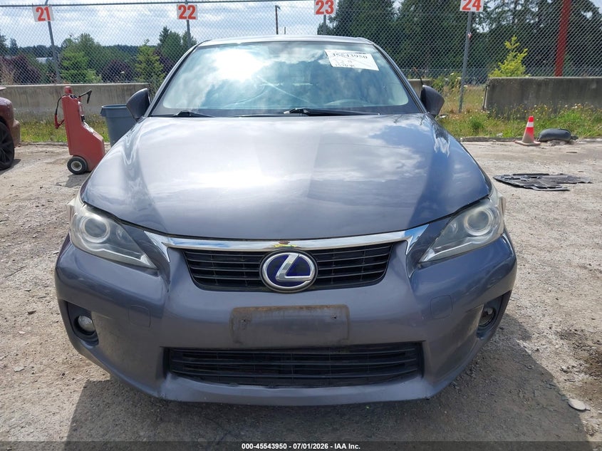 2013 Lexus VIN JTHKD5BH9D2132809 IAAI salvage auction — NORMAL WEAR, Clear (Washington), sold $3,200 on 2026-07-22 (photo 6)