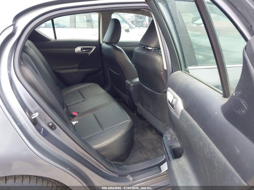 2013 Lexus VIN JTHKD5BH9D2132809 IAAI salvage auction — NORMAL WEAR, Clear (Washington), sold $3,200 on 2026-07-22 (photo 8)
