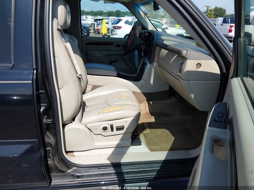 2003 Cadillac Escalade VIN 3GYEK63N33G102073 IAAI salvage auction — REAR END, Salvage (Louisiana), sold $25 on 2026-07-18 (photo 5)