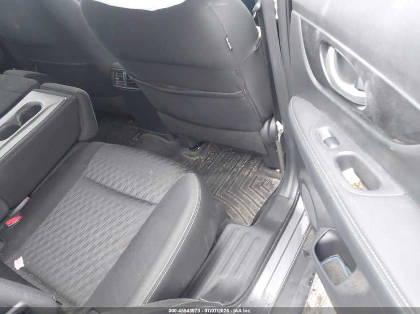 2019 Nissan Rogue VIN KNMAT2MV9KP535710 IAAI salvage auction — RIGHT REAR, Salvage (Massachusetts), sold $3,500 on 2026-07-28 (photo 8)