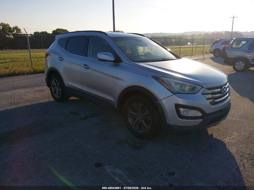 2013 Hyundai Santa fe VIN 5XYZU3LBXDG058627 IAAI salvage auction — NORMAL WEAR, Clear (Missouri), sold $1,350 on 2026-07-23 (photo 1)