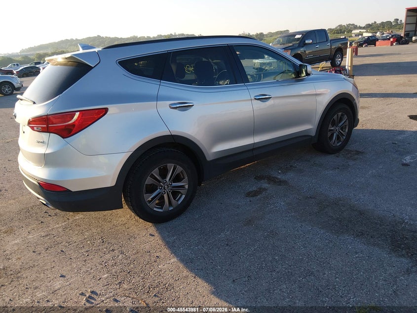 2013 Hyundai Santa fe VIN 5XYZU3LBXDG058627 IAAI salvage auction — NORMAL WEAR, Clear (Missouri), sold $1,350 on 2026-07-23 (photo 4)