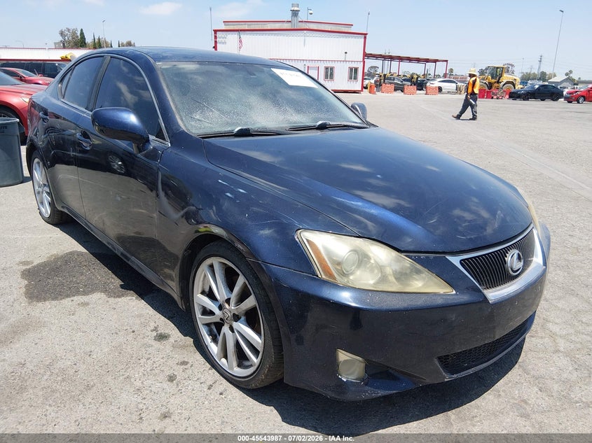 2007 Lexus Is 250 VIN JTHBK262775039591 IAAI salvage auction — SIDE, Salvage (California), sold $425 on 2026-07-23 (photo 1)