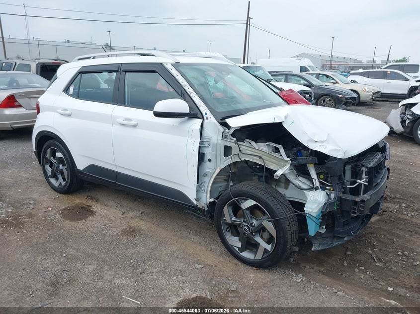 2023 Hyundai Venue VIN KMHRC8A33PU211262 IAAI salvage auction — FRONT END, Salvage Title, sold $3,050 on 2026-08-01 (photo 1)