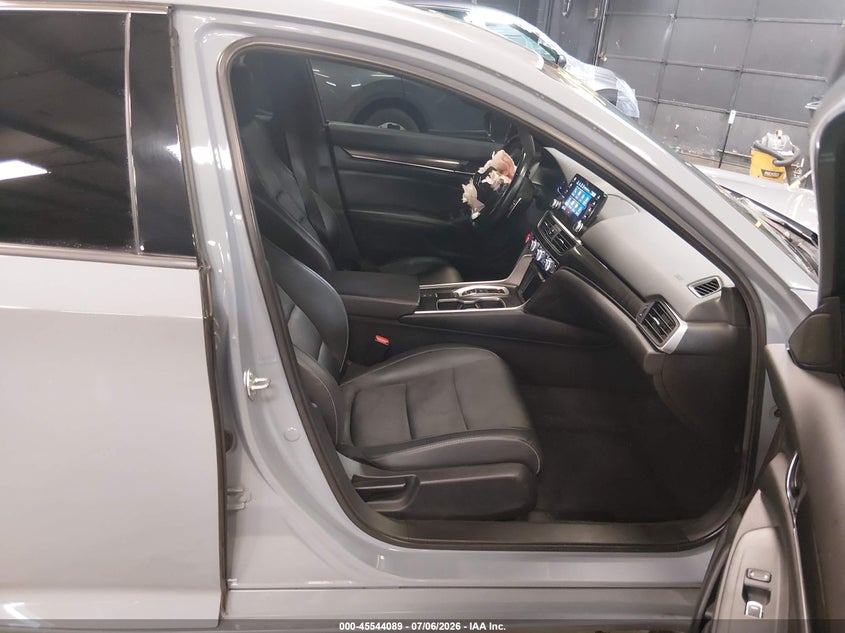 2021 Honda Accord VIN 1HGCV2F30MA029642 IAAI salvage auction — FRONT END, Mv-907A (New York), sold $9,100 on 2026-07-31 (photo 5)