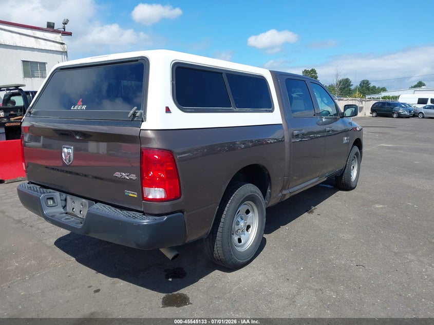 2018 Ram 1500 VIN 1C6RR7KG7JS306660 IAAI salvage auction — NORMAL WEAR, SF97 (Oregon), sold $3,550 on 2026-07-29 (photo 4)