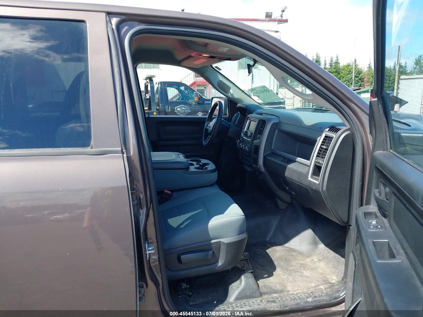 2018 Ram 1500 VIN 1C6RR7KG7JS306660 IAAI salvage auction — NORMAL WEAR, SF97 (Oregon), sold $3,550 on 2026-07-29 (photo 5)