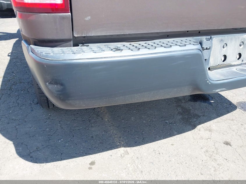 2018 Ram 1500 VIN 1C6RR7KG7JS306660 IAAI salvage auction — NORMAL WEAR, SF97 (Oregon), sold $3,550 on 2026-07-29 (photo 6)