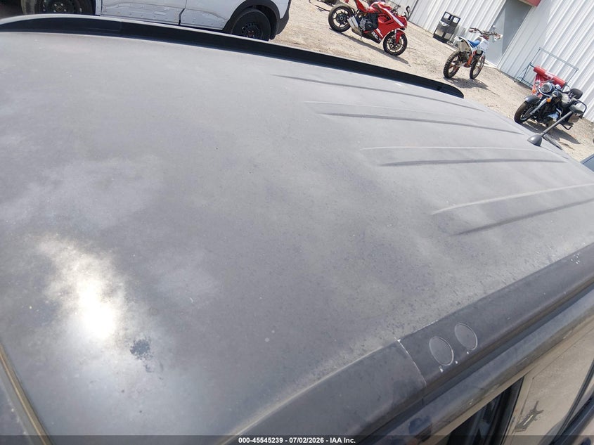 2006 Suzuki Grand vitara VIN JS3TD944X64103397 IAAI salvage auction — NORMAL WEAR, Clear (Kansas), sold $1,550 on 2026-07-10 (photo 6)