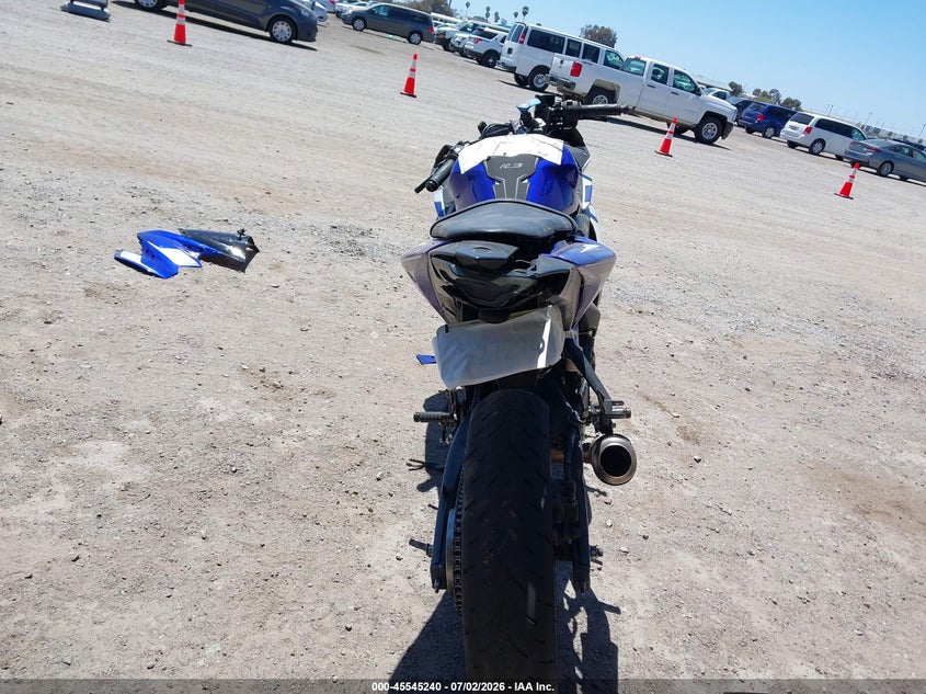2015 Yamaha Yzf VIN MH3RH06Y9FK009212 IAAI salvage auction — FRONT END, Salvage (California), sold $725 on 2026-07-15 (photo 6)