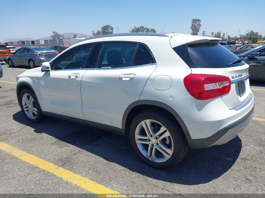 2015 Mercedes-benz Gla-class VIN WDCTG4GB8FJ077333 IAAI salvage auction — NORMAL WEAR, Clear - Dealer Only (California), sold $950 on 2026-07-21 (photo 3)