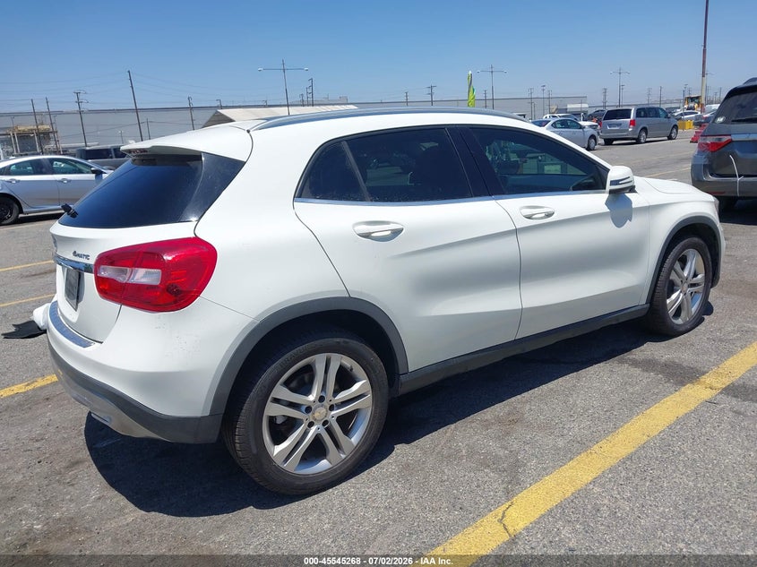 2015 Mercedes-benz Gla-class VIN WDCTG4GB8FJ077333 IAAI salvage auction — NORMAL WEAR, Clear - Dealer Only (California), sold $950 on 2026-07-21 (photo 4)