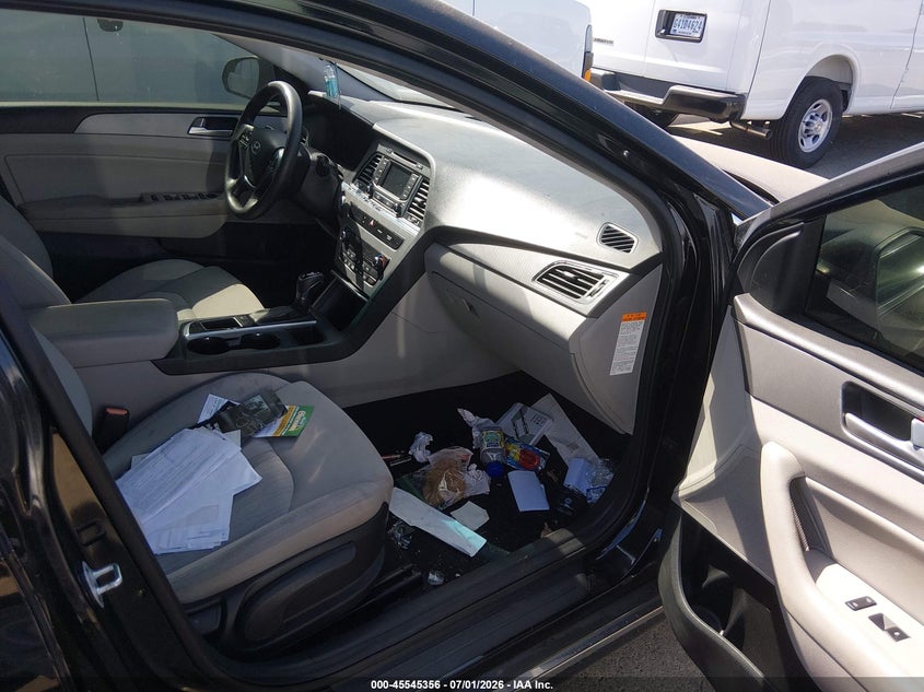 2016 Hyundai Sonata VIN KMHE24L1XGA025743 IAAI salvage auction — MECHANICAL, Salvage Title - Dealer (California), sold $175 on 2026-07-15 (photo 5)