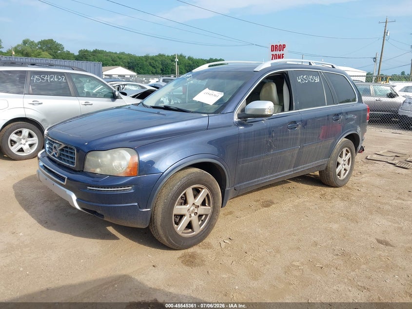 2013 Volvo Xc90 VIN YV4952CZ9D1646455 IAAI salvage auction — RIGHT SIDE, Salvage Title, sold $900 on 2026-08-11 (photo 2)