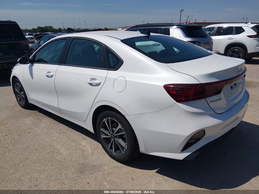 2024 Kia Forte VIN 3KPF24AD8RE752756 IAAI salvage auction — FRONT END, Enterprise Vehicles Clear Only (Texas), sold $8,600 on 2026-07-13 (photo 3)