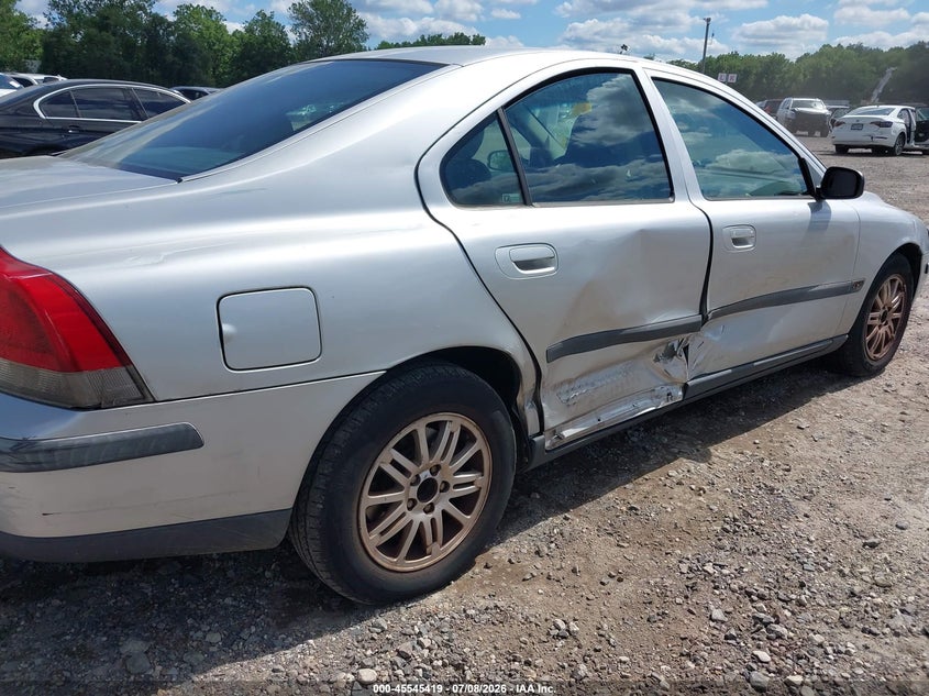 2004 Volvo S60 VIN YV1RS61T042341271 IAAI salvage auction — LEFT & RIGHT, Salvage (New Jersey), sold $225 on 2026-08-18 (photo 6)