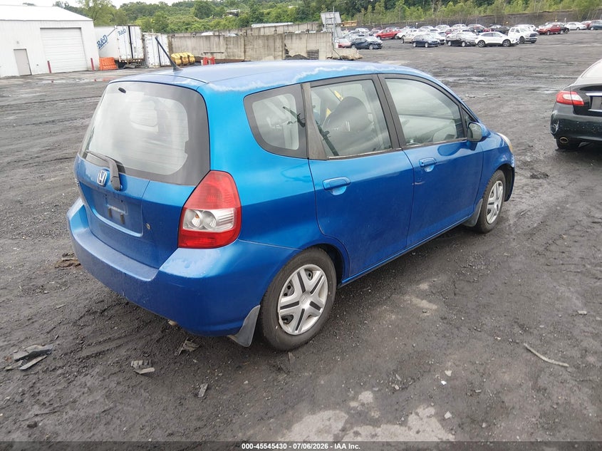 2008 Honda Fit VIN JHMGD37488S030374 IAAI salvage auction — SIDE, Salvage (Pennsylvania), sold $300 on 2026-07-17 (photo 4)