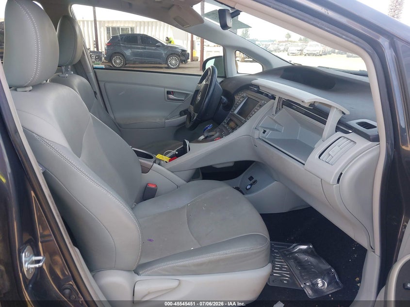 2014 Toyota Prius VIN JTDKN3DU2E1767665 IAAI salvage auction — FRONT END, Salvage (California), sold $2,150 on 2026-07-21 (photo 5)