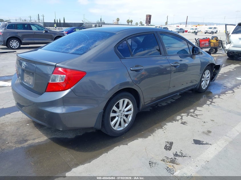 2012 Honda Civic VIN 19XFB2F8XCE312514 IAAI salvage auction — FRONT END, Wait Title, sold $1,650 on 2026-09-02 (photo 4)
