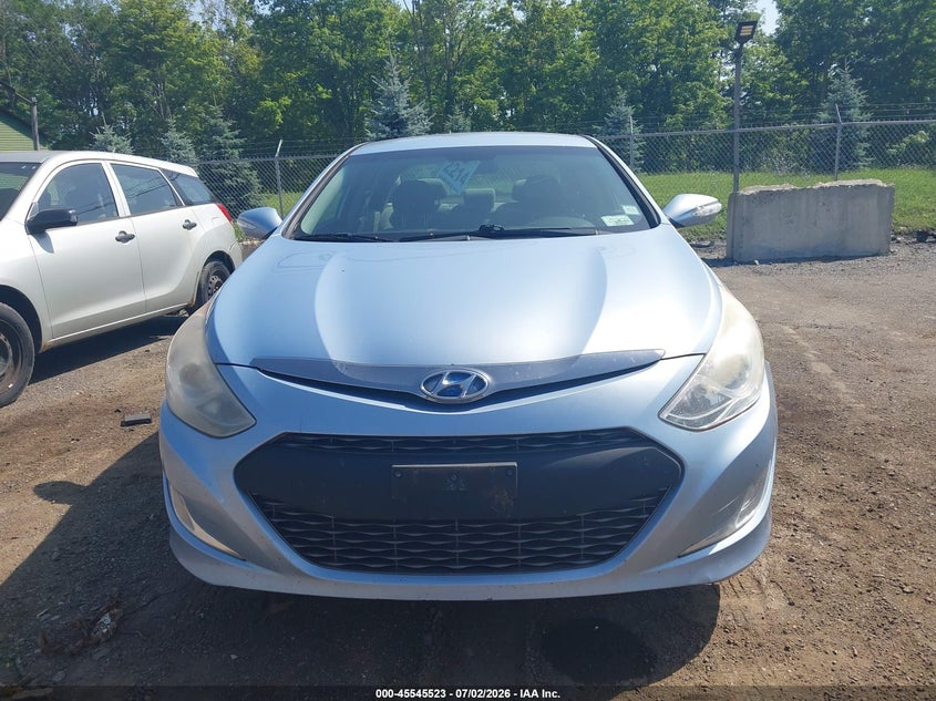2011 Hyundai Sonata hybrid VIN KMHEC4A49BA004742 IAAI salvage auction — NORMAL WEAR, Clear (New York), sold $700 on 2026-07-23 (photo 6)