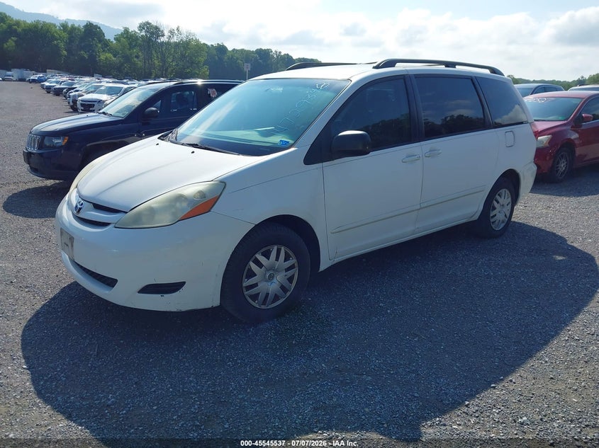 2006 Toyota Sienna VIN 5TDZA23C26S450129 IAAI salvage auction — NORMAL WEAR, Clear (Virginia), sold $500 on 2026-07-21 (photo 2)