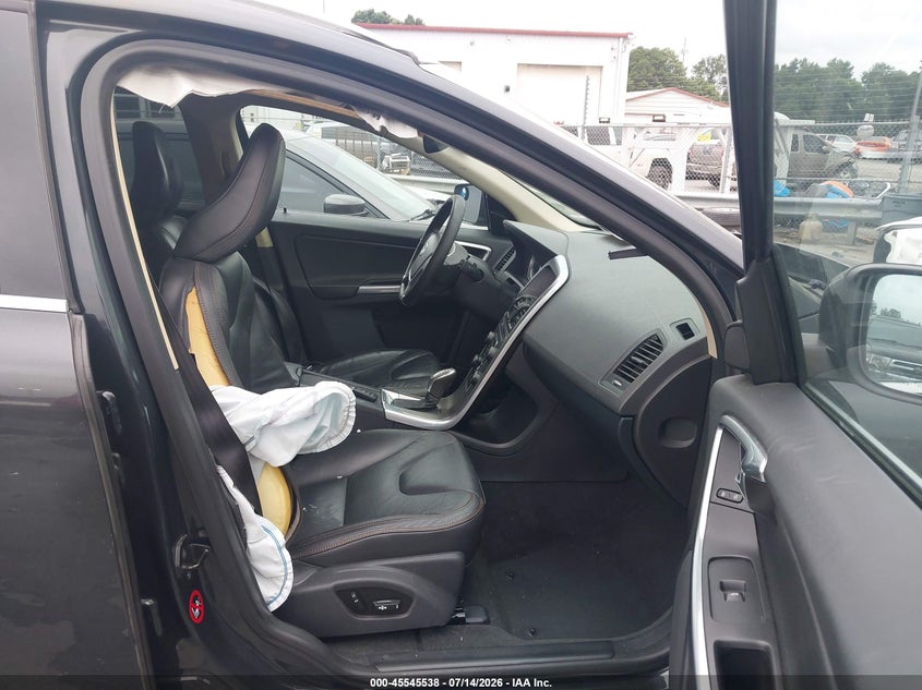 2013 Volvo Xc60 VIN YV4940DL0D2434247 IAAI salvage auction — FRONT END, Salvage Title, sold $375 on 2026-08-17 (photo 5)