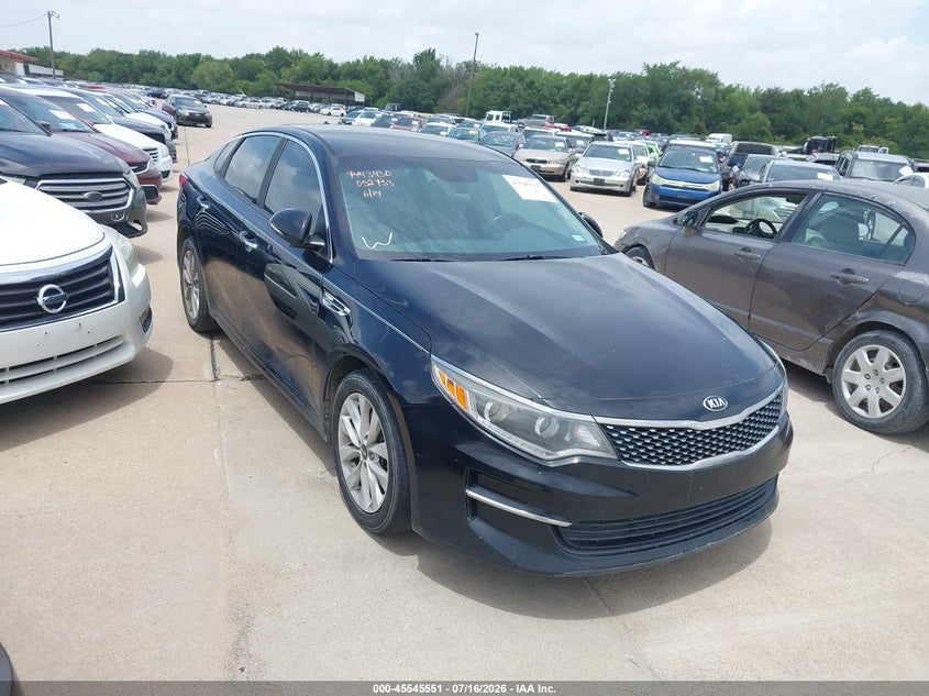 2016 Kia Optima VIN 5XXGU4L39GG052753 IAAI salvage auction — NORMAL WEAR, Original (Texas), sold $1,450 on 2026-08-01 (photo 1)