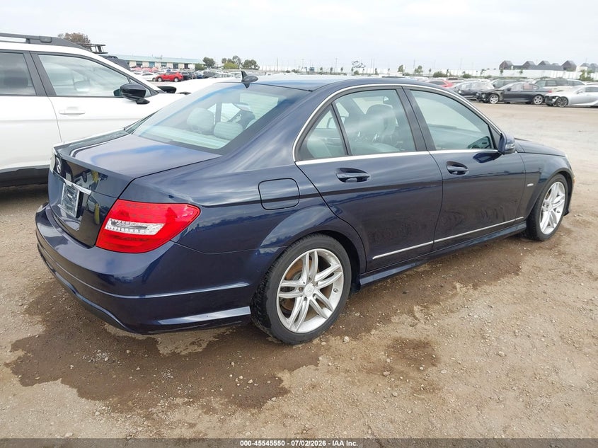 2012 Mercedes-benz C-klasse VIN WDDGF4HB4CR231872 IAAI salvage auction — REAR END, Salvage (California), sold $775 on 2026-07-10 (photo 4)