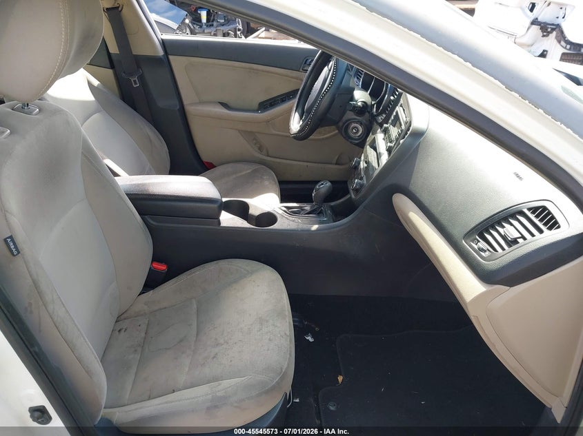 2013 Kia Optima VIN 5XXGM4A70DG190019 IAAI salvage auction — NORMAL WEAR, Clear - Dealer Only (California), sold $1,000 on 2026-07-13 (photo 5)