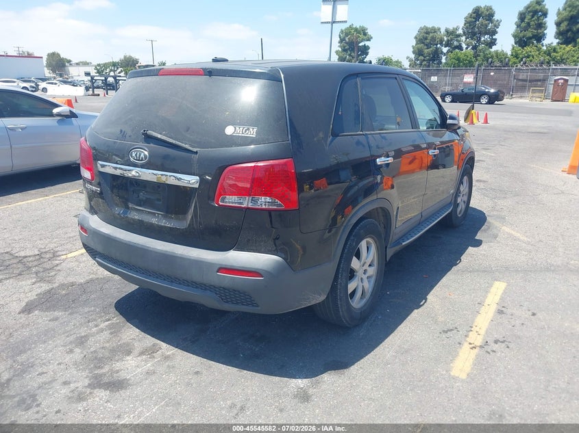 2011 Kia Sorento VIN 5XYKTCA11BG056714 IAAI salvage auction — THEFT, Salvage (California), sold $875 on 2026-07-10 (photo 4)