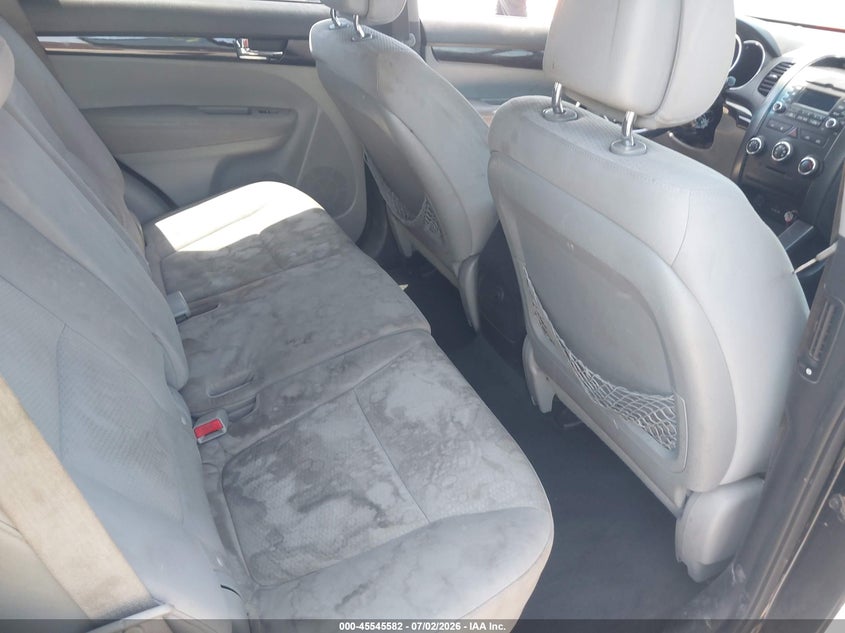 2011 Kia Sorento VIN 5XYKTCA11BG056714 IAAI salvage auction — THEFT, Salvage (California), sold $875 on 2026-07-10 (photo 8)