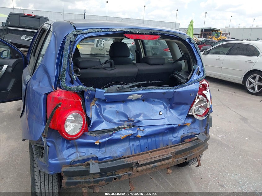 2009 Chevrolet Aveo VIN KL1TD66E79B316236 IAAI salvage auction — REAR END, Salvage (Texas), sold $250 on 2026-08-02 (photo 6)