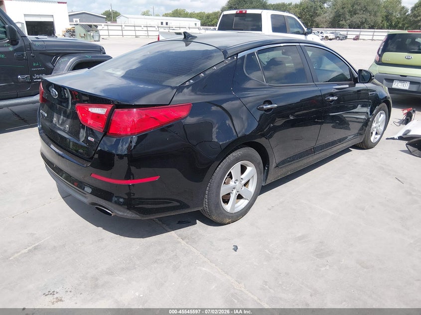 2014 Kia Optima VIN 5XXGM4A7XEG263351 IAAI salvage auction — NORMAL WEAR, Original (Texas), sold $900 on 2026-07-28 (photo 4)