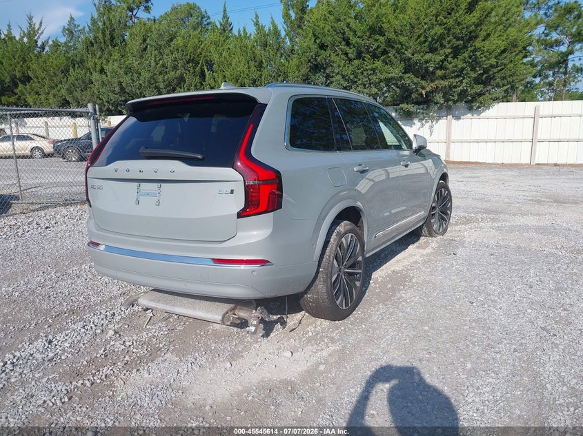 2026 Volvo Xc90 VIN YV4062PE8T1536458 IAAI salvage auction — SIDE, Salvage Title, sold $36,250 on 2026-08-12 (photo 4)