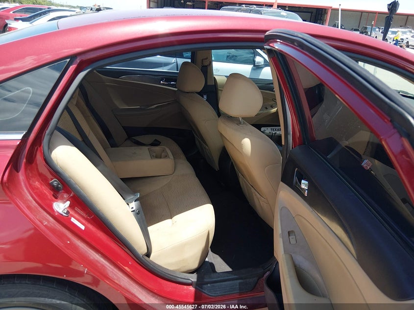 2014 Hyundai Sonata VIN KMHEC4A4XEA109780 IAAI salvage auction — NORMAL WEAR, Original (Texas), sold $325 on 2026-07-29 (photo 8)