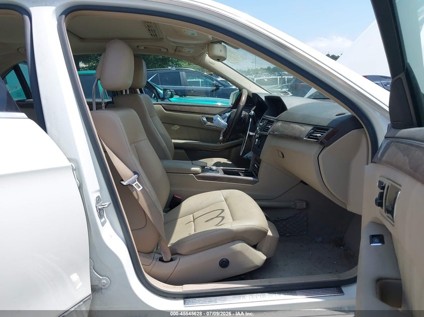 2011 Mercedes-benz E-class VIN WDDHF8HB9BA466986 IAAI salvage auction — FRONT END, Mv-907A (New York), sold $800 on 2026-07-30 (photo 5)