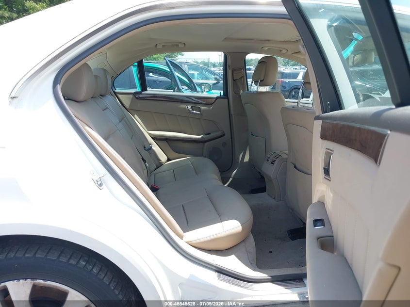 2011 Mercedes-benz E-class VIN WDDHF8HB9BA466986 IAAI salvage auction — FRONT END, Mv-907A (New York), sold $800 on 2026-07-30 (photo 8)