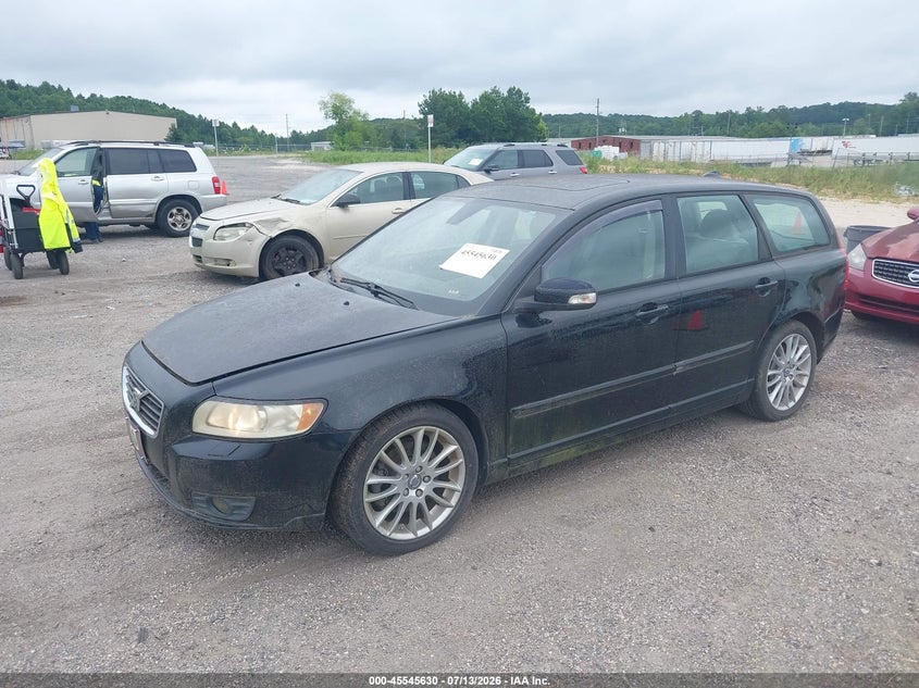2009 Volvo V50 VIN YV1MW390192483305 IAAI salvage auction — NORMAL WEAR, Clear (Alabama), sold $250 on 2026-07-22 (photo 2)