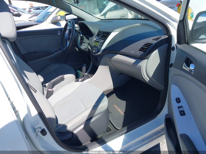 2013 Hyundai Accent VIN KMHCU5AE9DU074231 IAAI salvage auction — REAR END, Salvage (California), sold $1,575 on 2026-07-30 (photo 5)