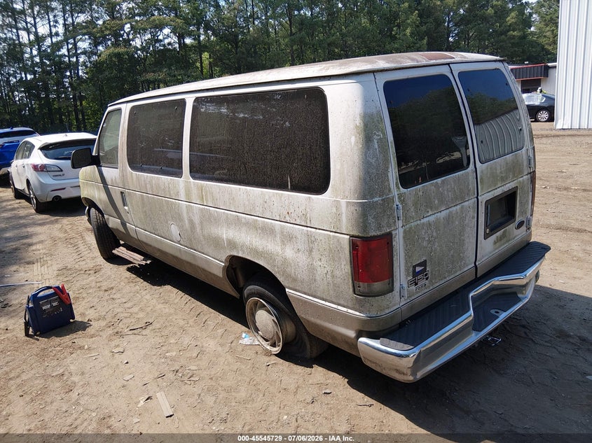 2001 Ford E 150 VIN 1FMRE11L11HB26275 IAAI salvage auction — NORMAL WEAR, Clear (Virginia), sold $375 on 2026-07-09 (photo 3)