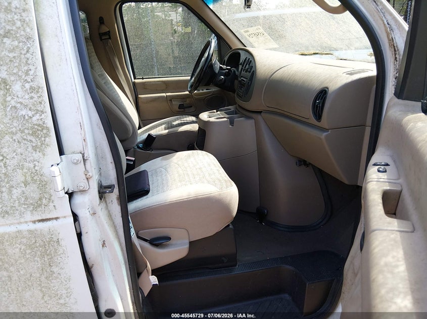 2001 Ford E 150 VIN 1FMRE11L11HB26275 IAAI salvage auction — NORMAL WEAR, Clear (Virginia), sold $375 on 2026-07-09 (photo 5)