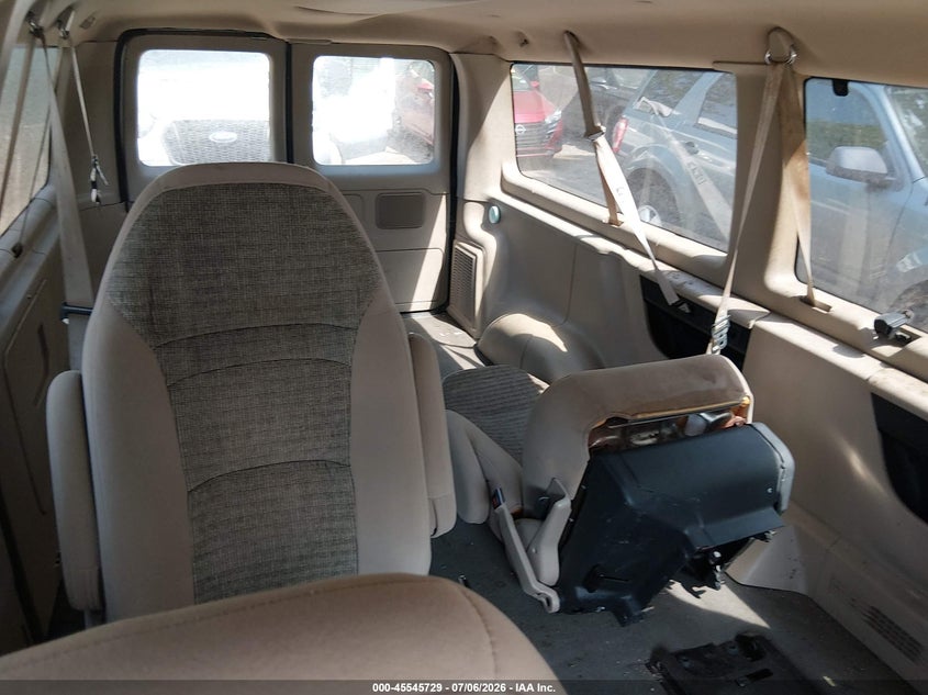 2001 Ford E 150 VIN 1FMRE11L11HB26275 IAAI salvage auction — NORMAL WEAR, Clear (Virginia), sold $375 on 2026-07-09 (photo 8)