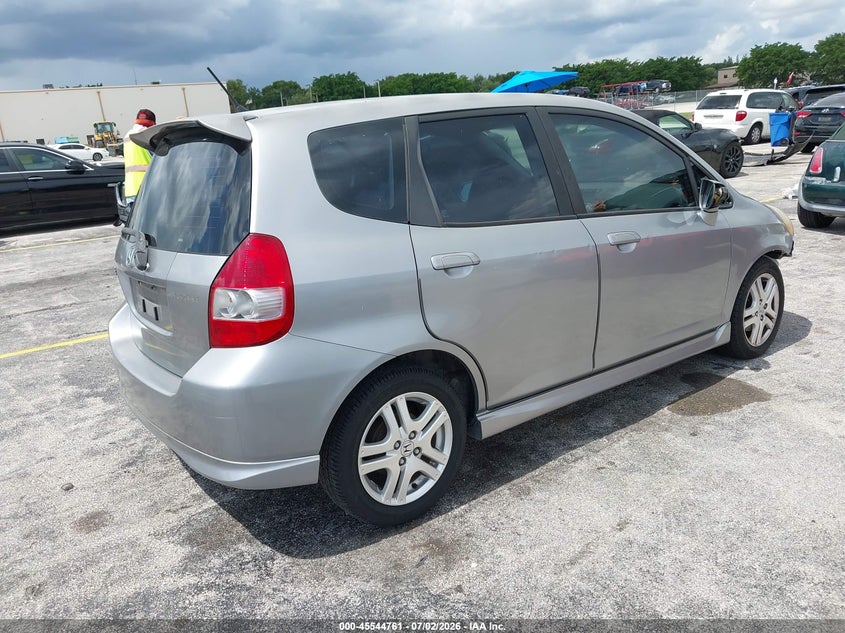 2007 Honda Fit VIN JHMGD38657S052864 IAAI salvage auction — NORMAL WEAR, Clear (Florida), sold $700 on 2026-07-09 (photo 4)