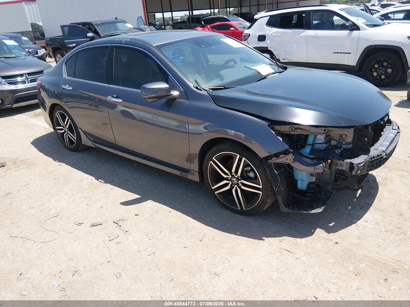2017 Honda Accord VIN 1HGCR3F90HA039365 — IAAI salvage auction photo