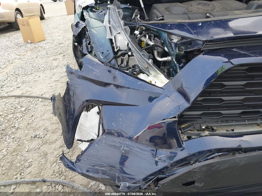 2025 Toyota Rav 4 VIN 2T3P1RFVXSW522426 IAAI salvage auction — FRONT END, Salvage Title, sold $7,250 on 2026-07-29 (photo 6)